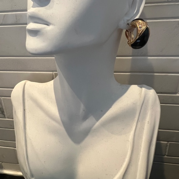 Vintage Swarovski Crystal Earrings Black Enamel and Gold-Tone Swan Marked - Picture 5 of 12